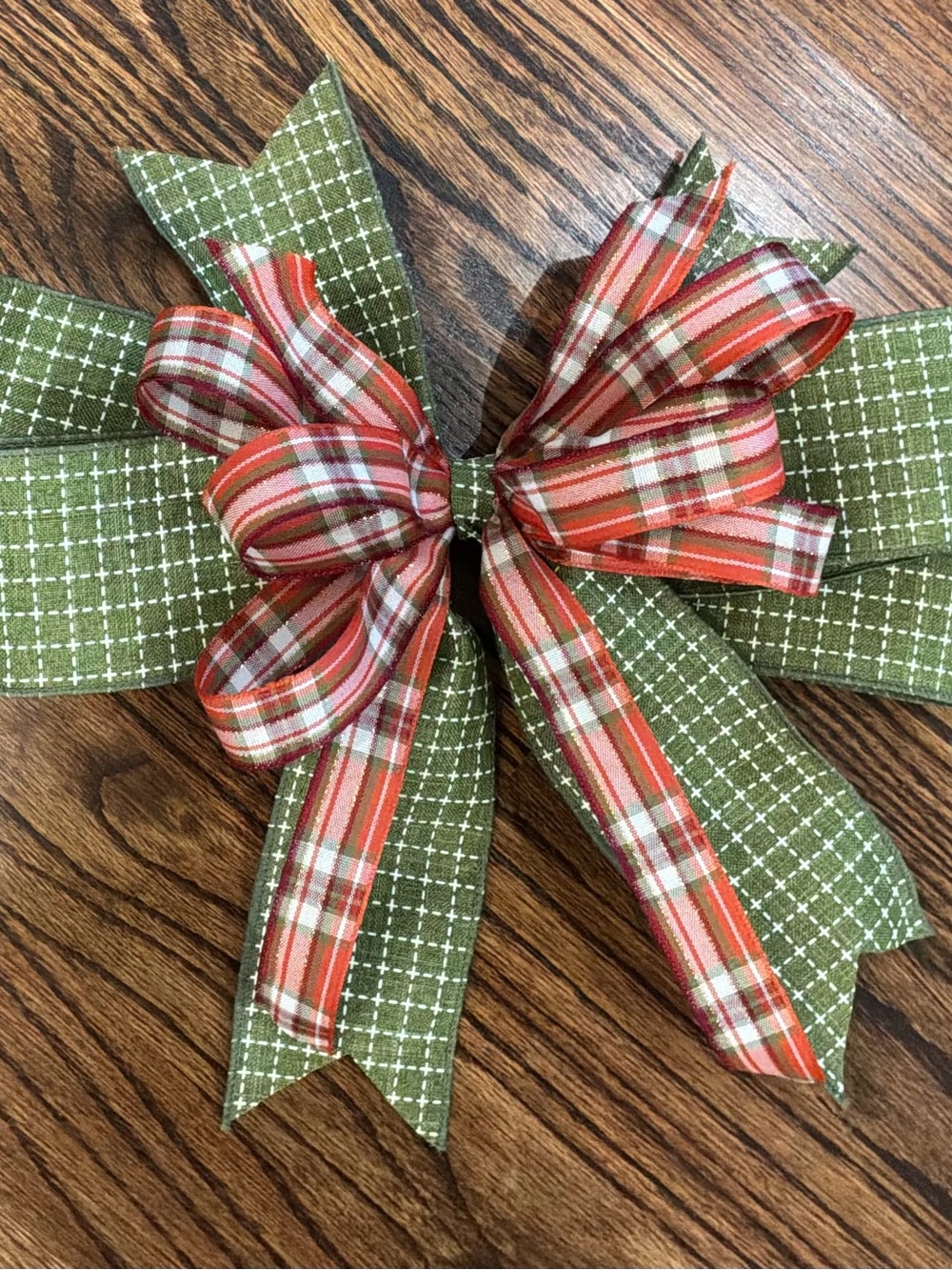 Plaid Red and Green Holiday Bow - Decorative Wreath Accent